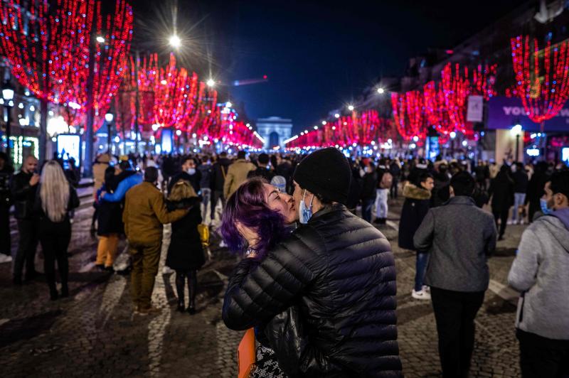 Los Campos Elíseos de París, escenario de la despedida del año