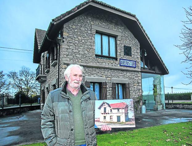 La parada de Aberasturi es hoy la casa de Javier Izarra.