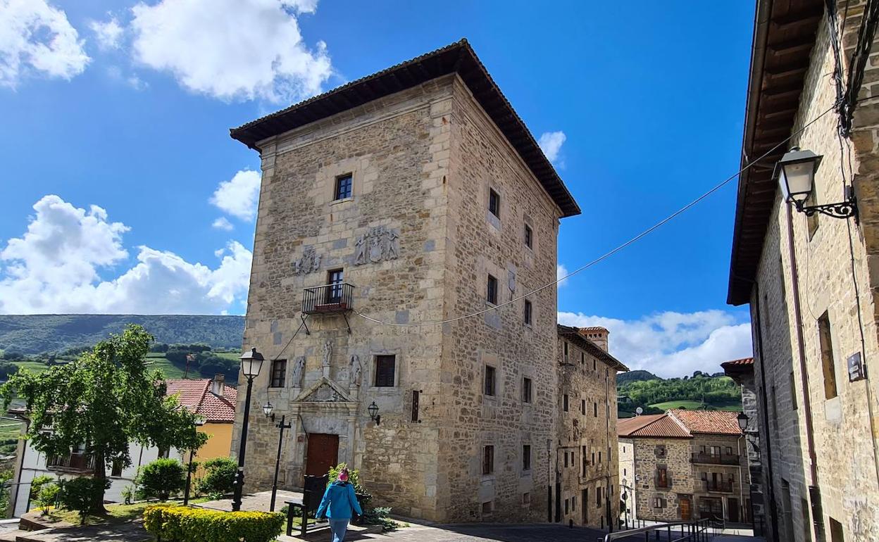 Artziniega espera recueprar el hotel de la torre Ortiz de Molinillo y Velasco. 