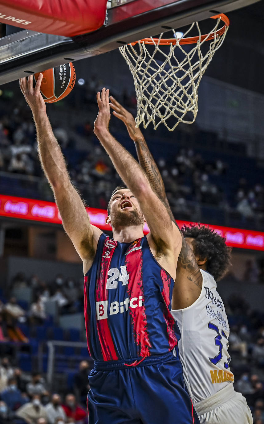 Fotos: Las mejores imágenes del Real Madrid-Baskonia
