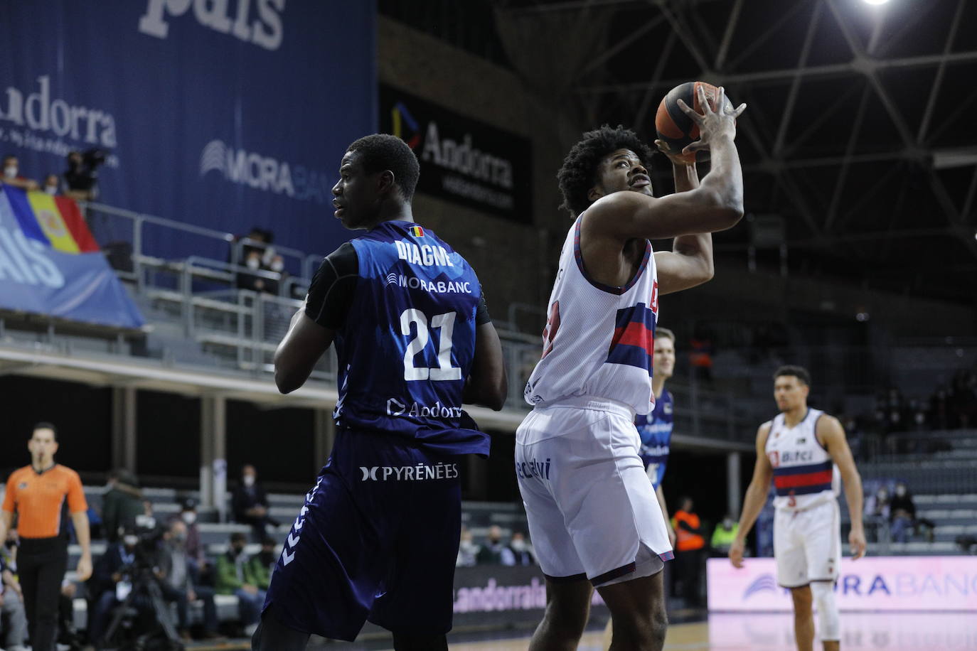 Fotos: Las mejores imágenes del Andorra - Baskonia