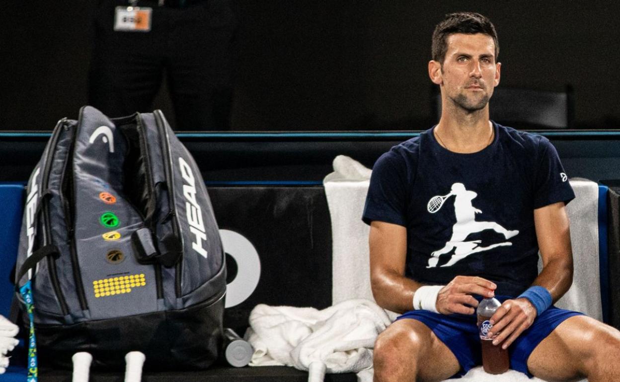 Caso Djokovic | Expulsado de Australia: Novak Djokovic: «Estoy profundamente decepcionado con el fallo, pero cooperaré»