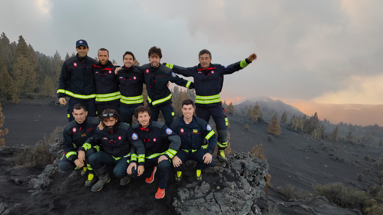 Fotos: Los Bomebros de Bilbao, en el volcán Cumbre Vieja