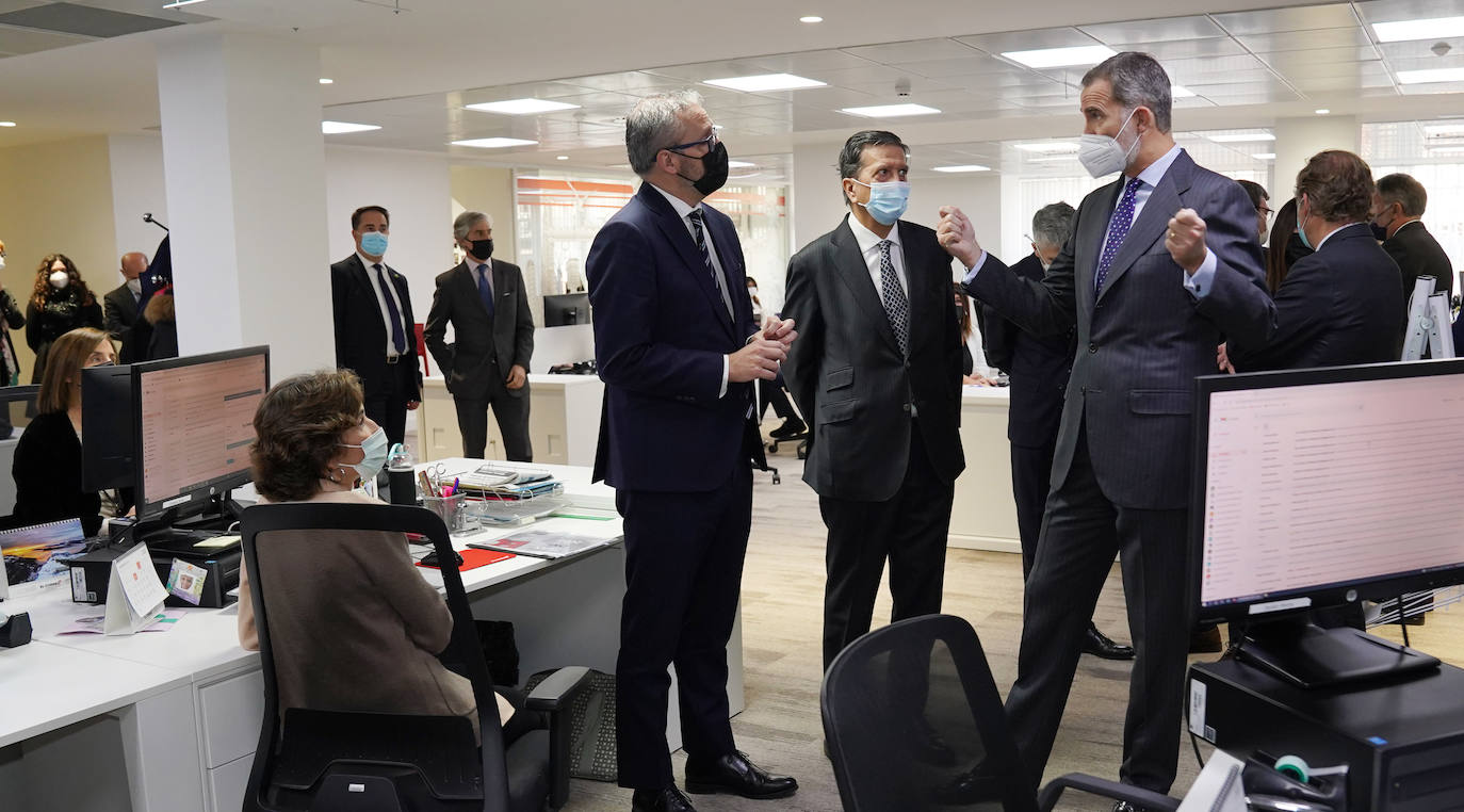 Íñigo Barrenechea, Enrique de Ybarra y Felipe VI.