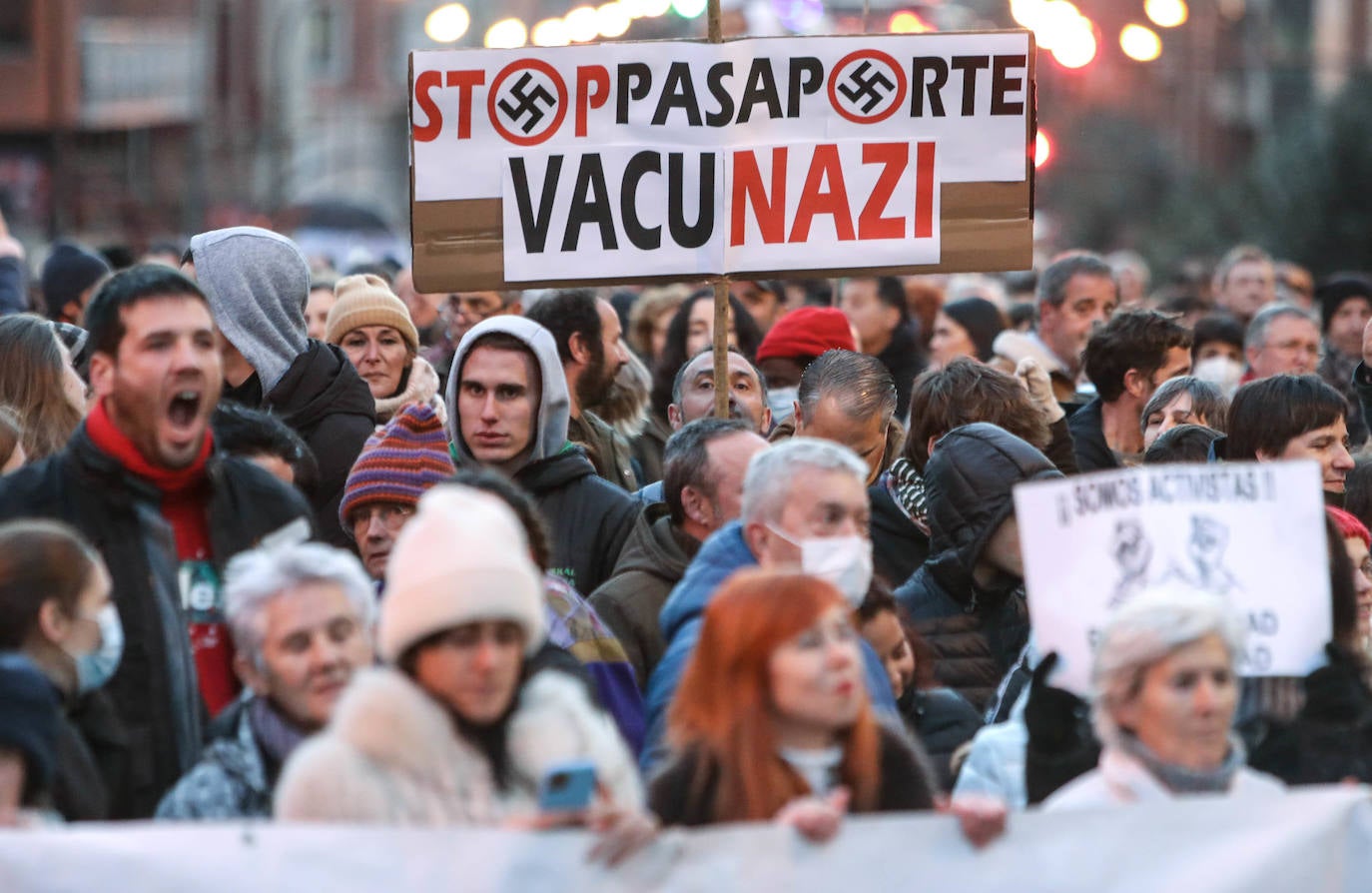 Fotos: Manifestación contra el pasaporte covid