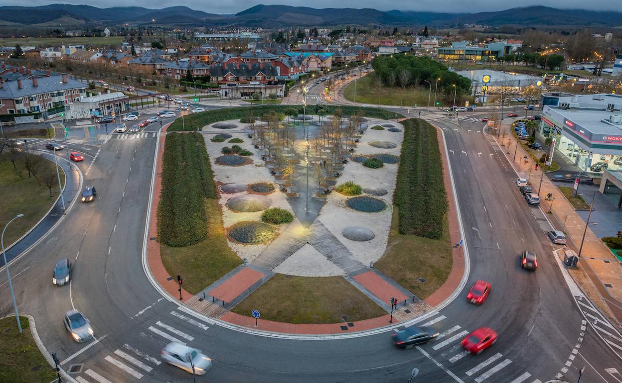 La rotonda de la Antonia perderá carriles de forma intermitente durante tres meses. 