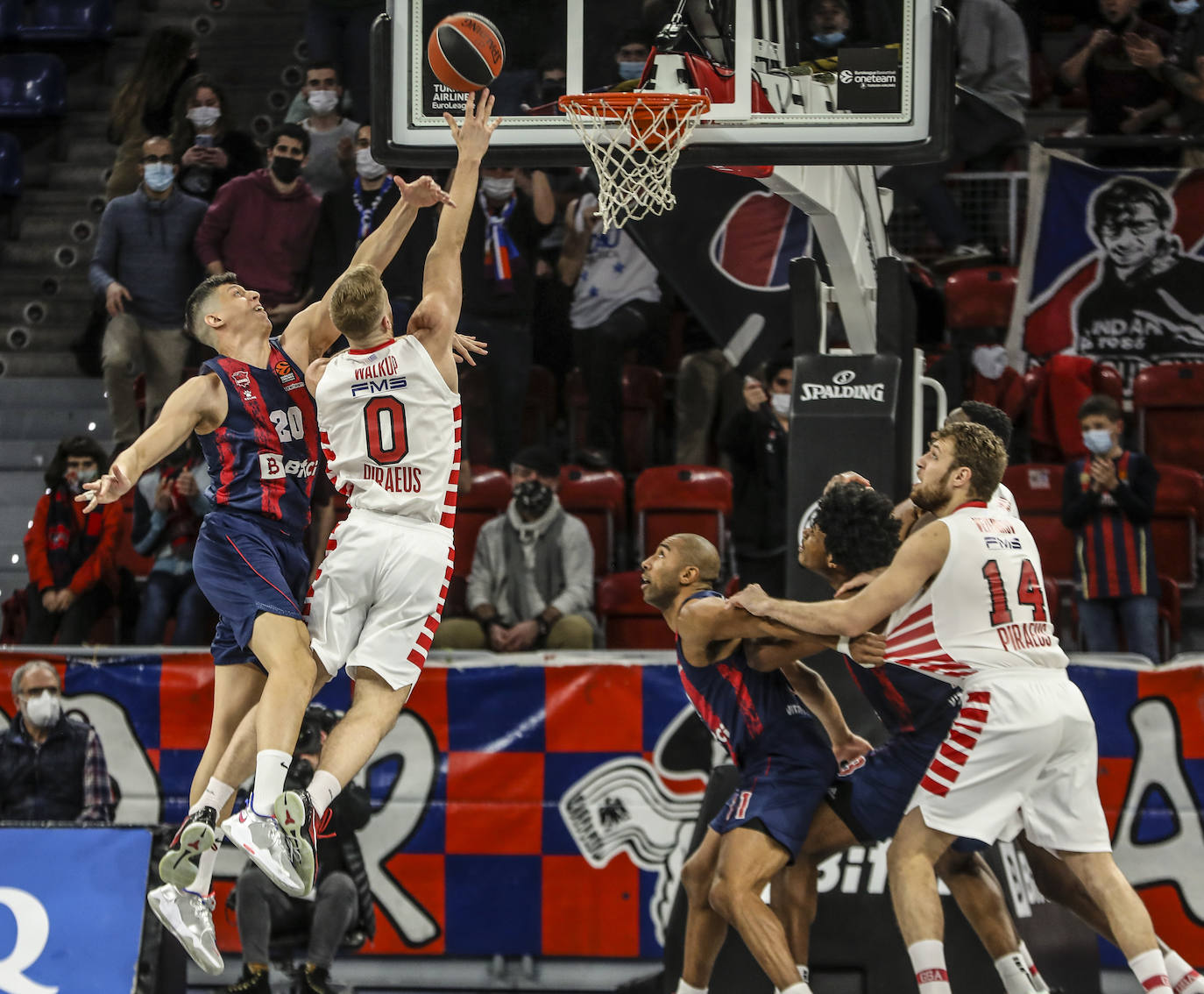 Fotos: Las mejores imágenes del Baskonia - Olympiacos