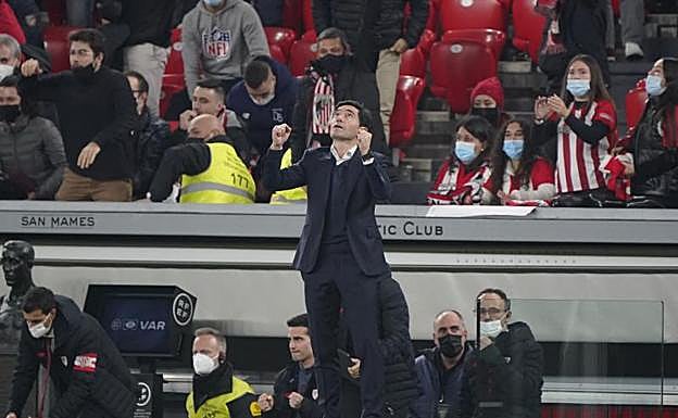 Marcelino denuncia que los horarios previos a la vuelta de Copa le perjudican