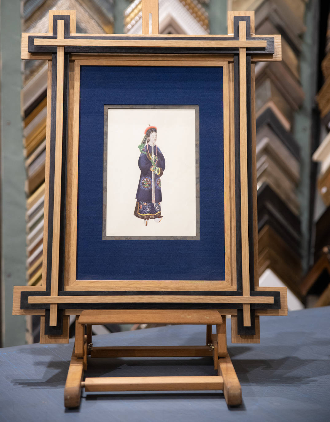 Fotos: El desconocido callejón de Bilbao lleno de arte y artesanía que recuerda a Santorini