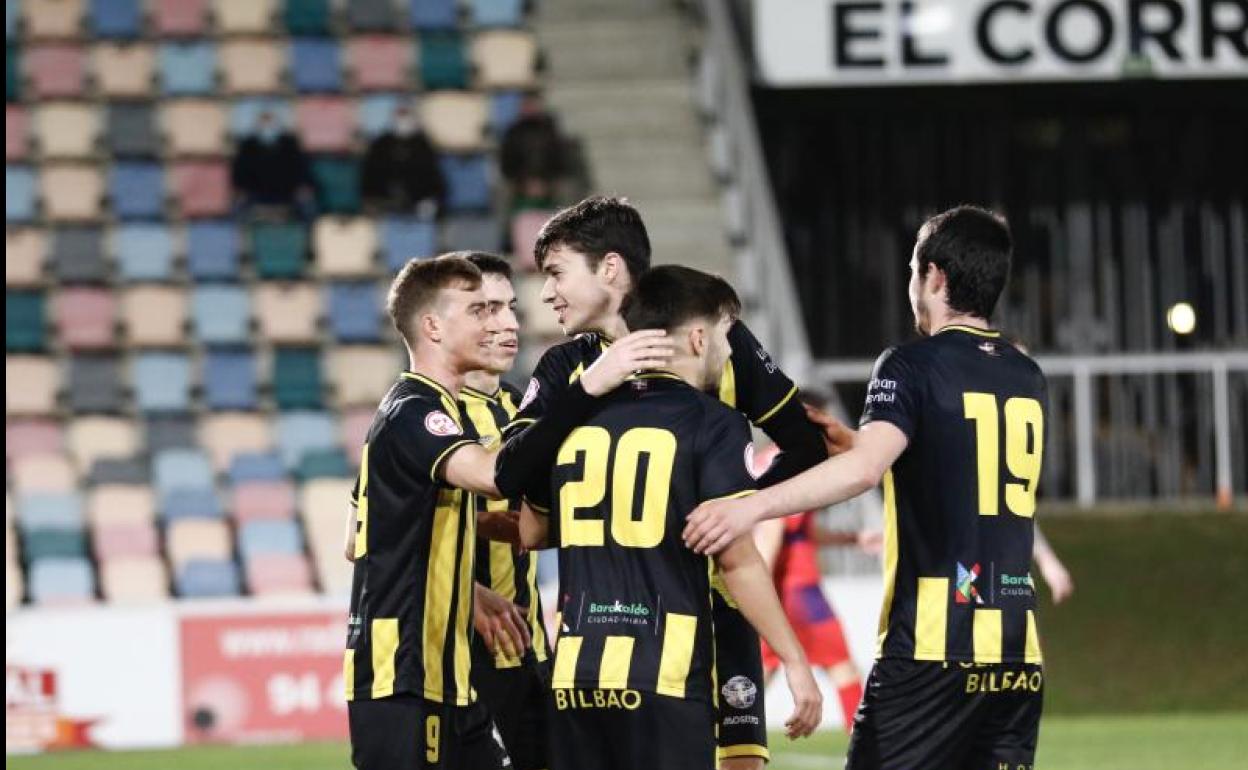 Goleada que sirve al Barakaldo para dar un zarpazo a la clasificación