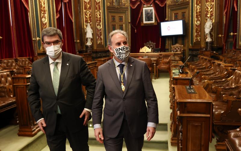 Fotos: Último pleno de Alfonso Gil en el Ayuntamiento de Bilbao