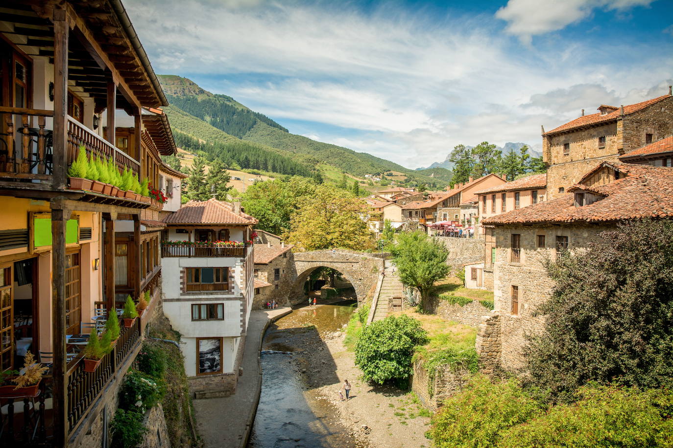 CANTABRIA | De la comunidad los viajeros destacan el pueblo de Potes -en la imagen-.