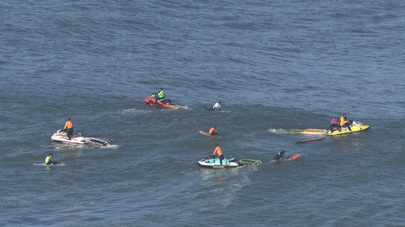 Fotos: Espectáculo en el campeonato de surf Punta Galea Challenge de Getxo