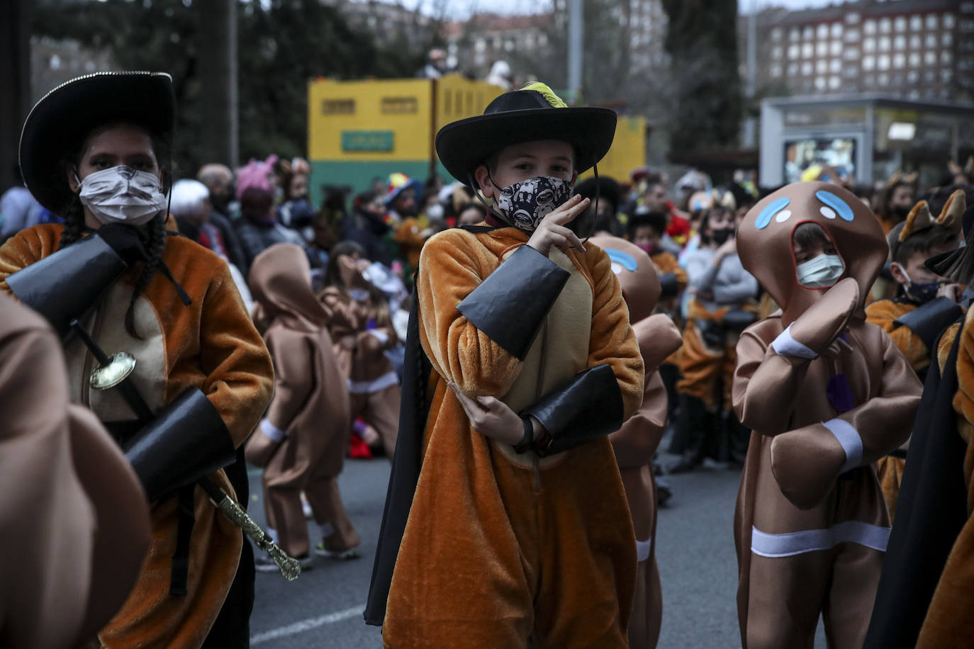 Fotos: Búscate en las fotos del desfile de comparsas del Carnaval
