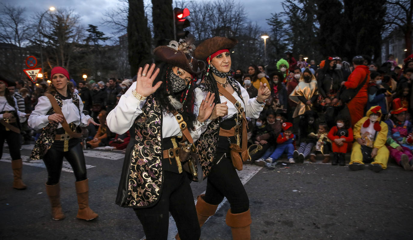 Fotos: Búscate en las fotos del desfile de comparsas del Carnaval