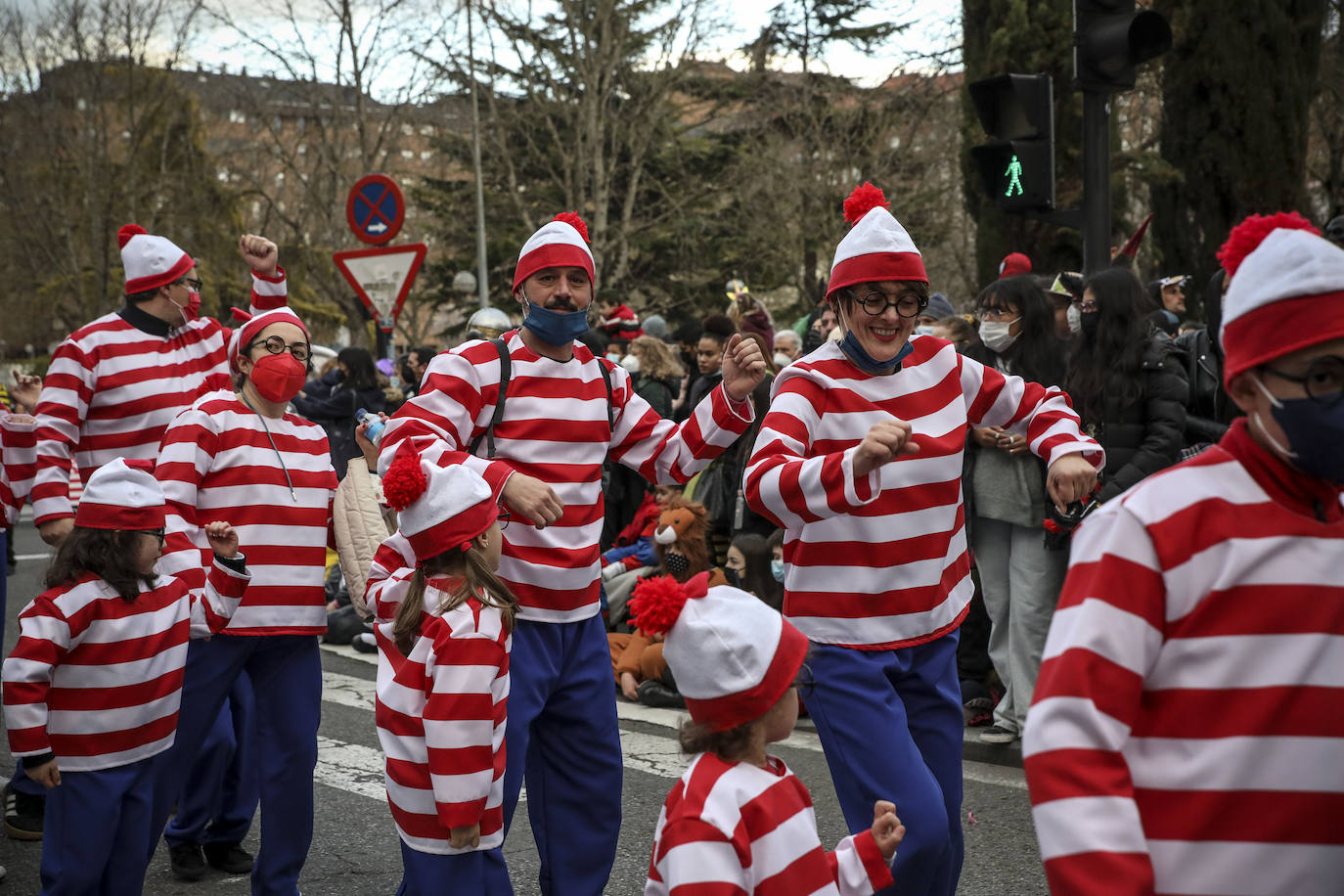 Fotos: Búscate en las fotos del desfile de comparsas del Carnaval
