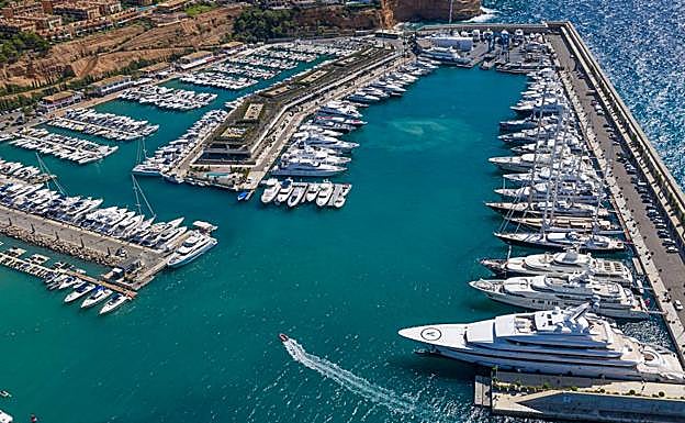 Detenido un operario ucraniano por tratar de hundir en Mallorca el yate de su jefe, un magnate ruso