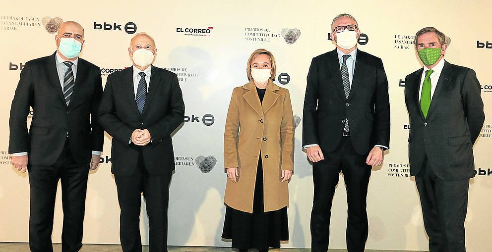 José Miguel Santamaría, Gorka Martínez, Ainara Basurko, Íñigo Barrenechea y Asís Canales.