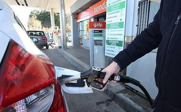 Cómo ahorrar hasta un 20% de gasolina con su coche