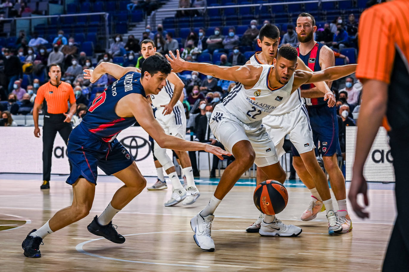 Fotos: Real Madrid - Baskonia, en imágenes
