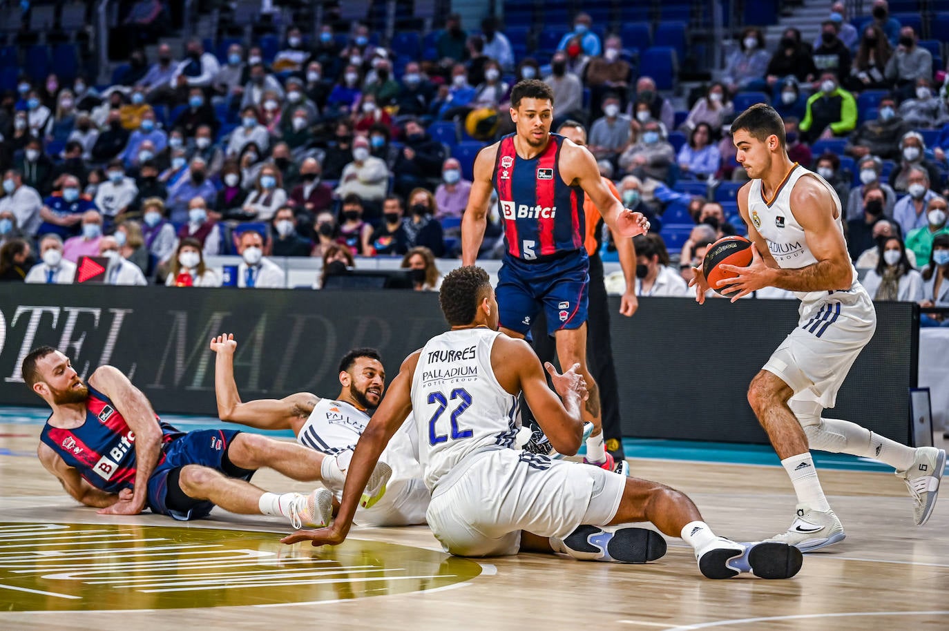 Fotos: Real Madrid - Baskonia, en imágenes