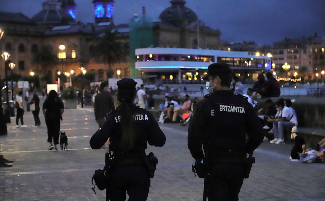 OPE Ertzaintza: sin altura mínima para que las mujeres puedan acceder a la Ertzaintza