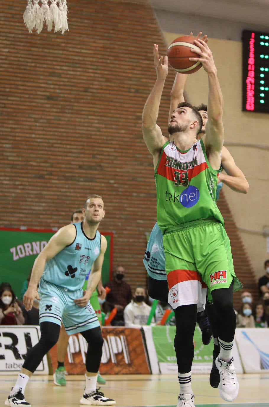 Fotos: El Zornotza se lleva su primera Copa Leb Plata