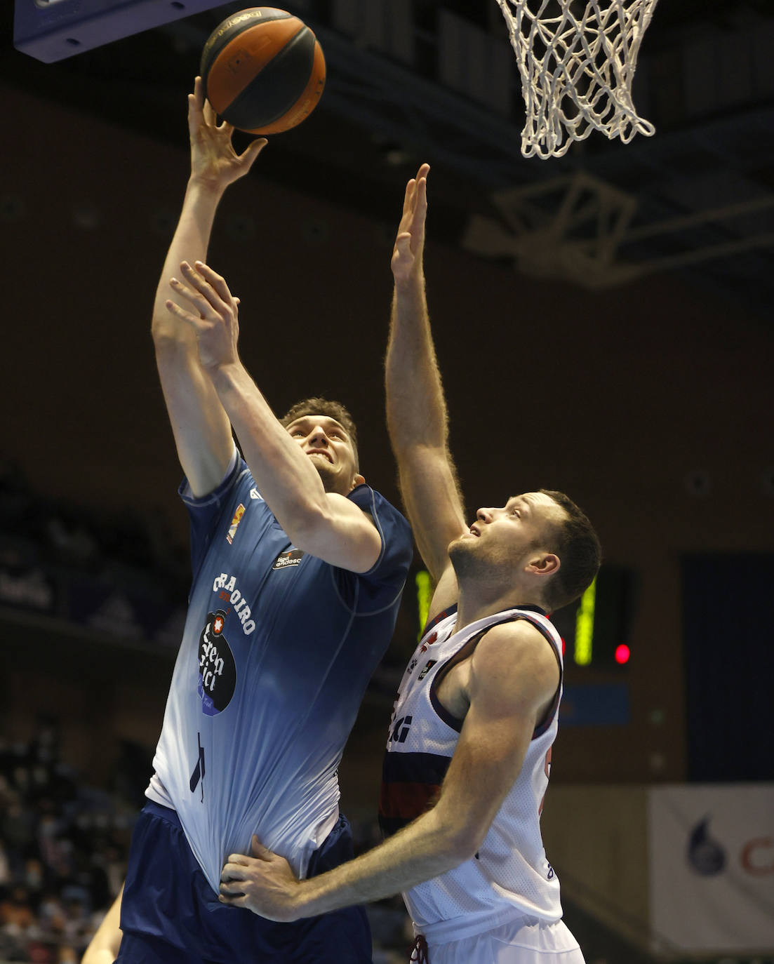 Fotos: Las mejores fotos del Monbus Obradoiro - Bitci Baskonia