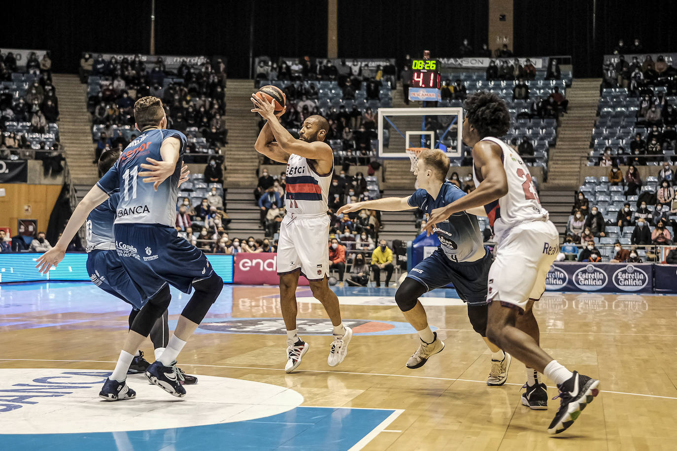 Fotos: Las mejores fotos del Monbus Obradoiro - Bitci Baskonia