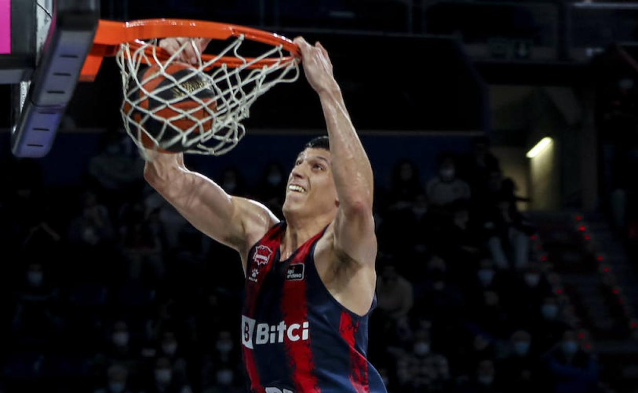 El uno a uno del Baskonia - Barça: Fontecchio, el mejor