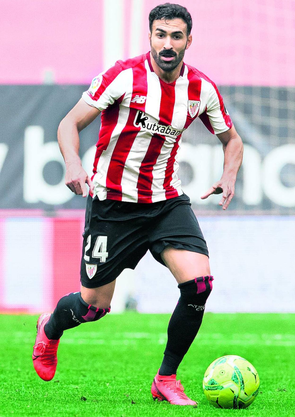 Incombustible. Balenziaga cumple su undécima campaña en el Athletic y suma 314 partidos. 