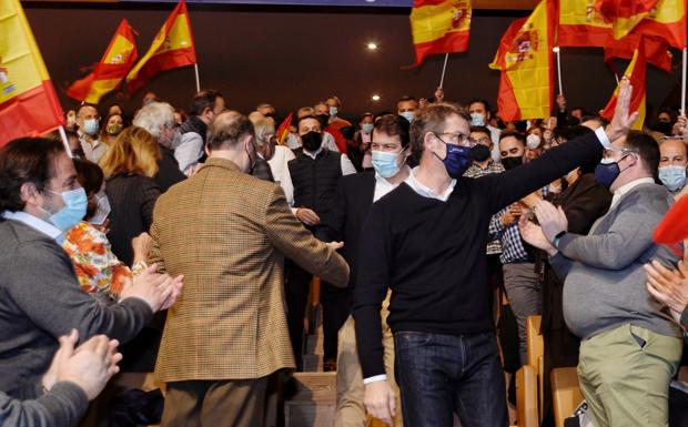 Feijóo califica de «temeridad» el «volantazo» del Gobierno respecto al Sáhara 