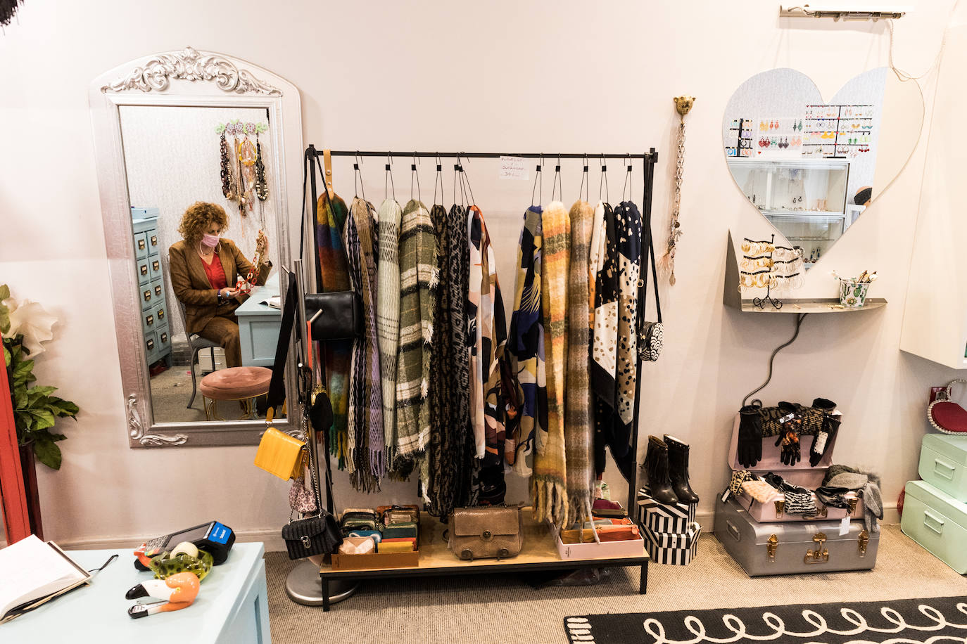 Fotos: Los pendientes de Paula Echevarria o Jennifer López están en esta tienda de Bilbao