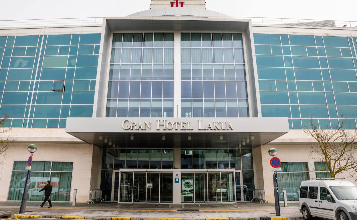 El Gran Hotel Lakua ha sido el último objetivo en Vitoria de esta banda de ladrones. 
