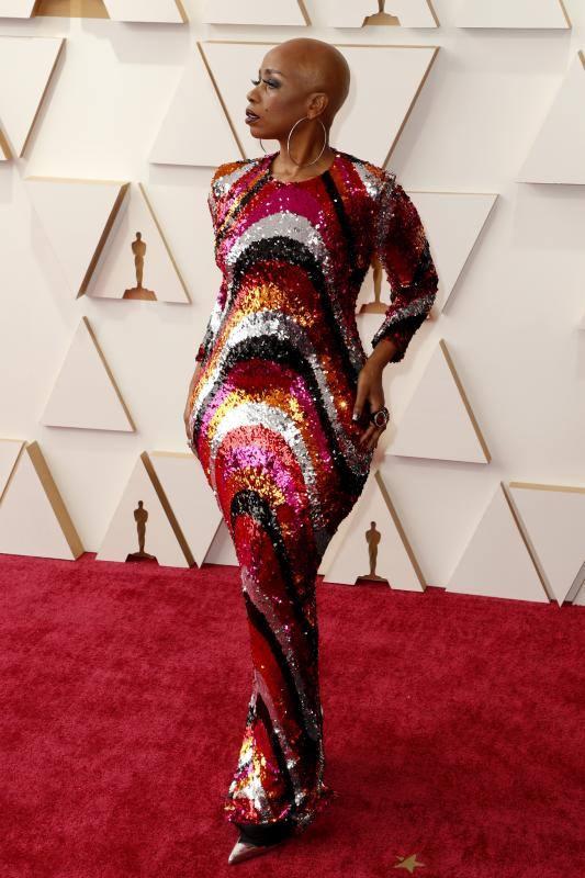 La actriz Tanisha Grant, vestida de Halpern.