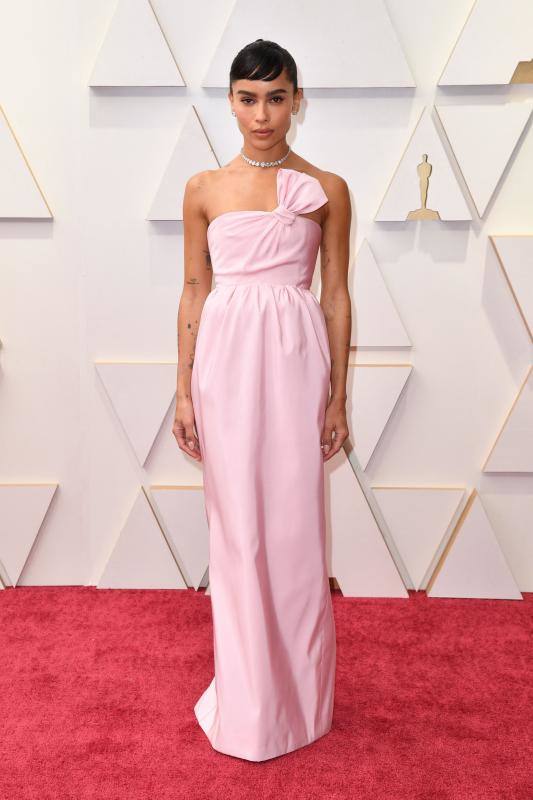 La actriz Zoe Kravitz, de Saint Laurent.