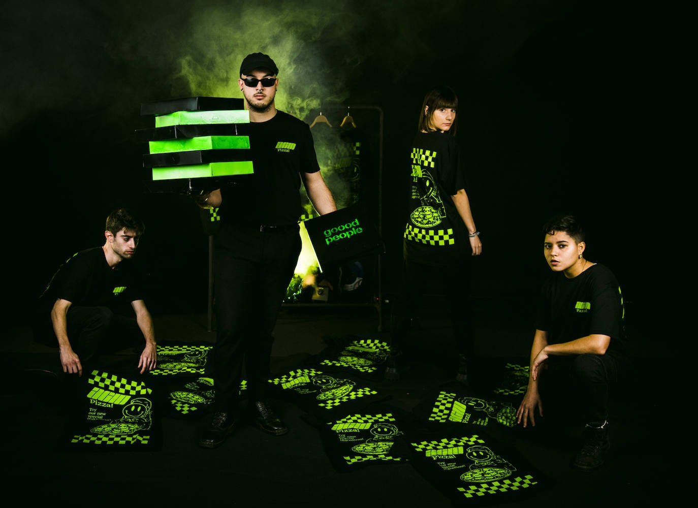 Fotos: Dos ingenieros bilbaínos crean la ropa que no te pondrías para la comunión de tu hijo