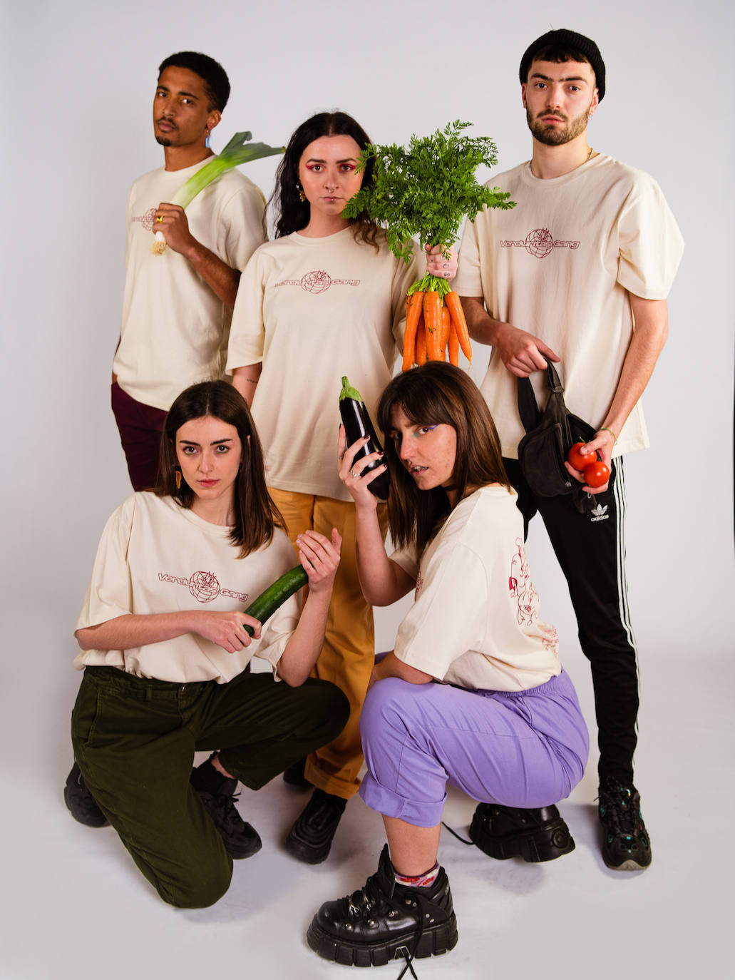 Fotos: Dos ingenieros bilbaínos crean la ropa que no te pondrías para la comunión de tu hijo