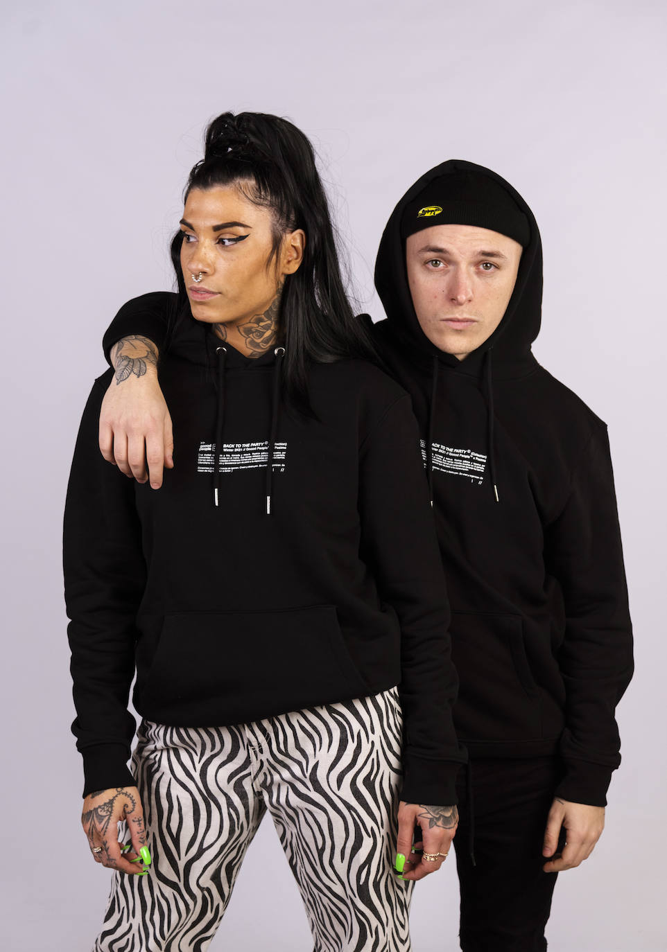 Fotos: Dos ingenieros bilbaínos crean la ropa que no te pondrías para la comunión de tu hijo