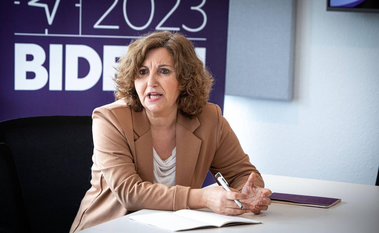 Pilar Garrido (en la imagen), coordinadora general de podemos Euskadi, y Ainhoa Beola, responsable de política institucional de EH Bildu, se reunirán hoy con Iñigo Urkullu.