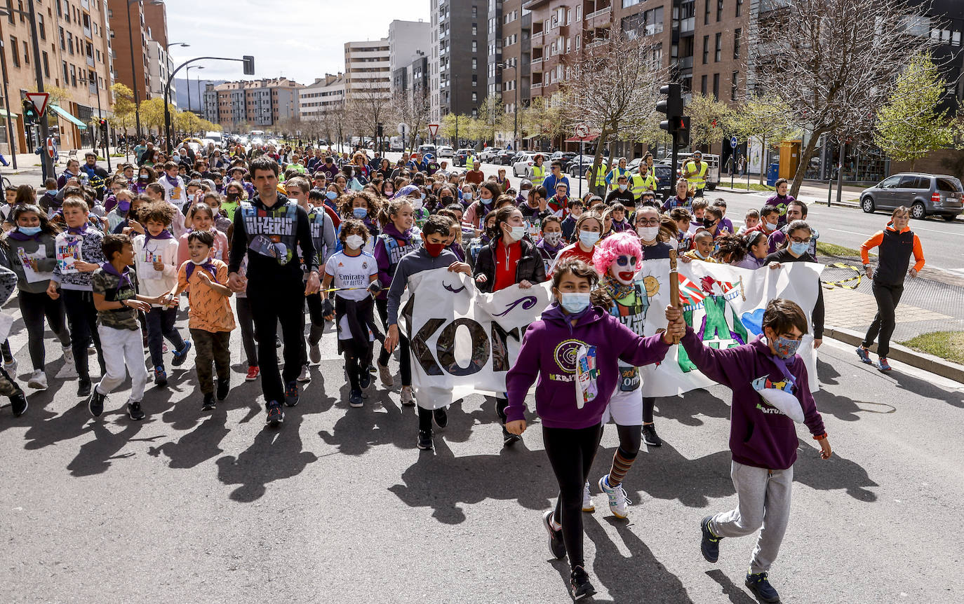 Fotos: Las mejores imágenes de la Korrika Txikia en Vitoria