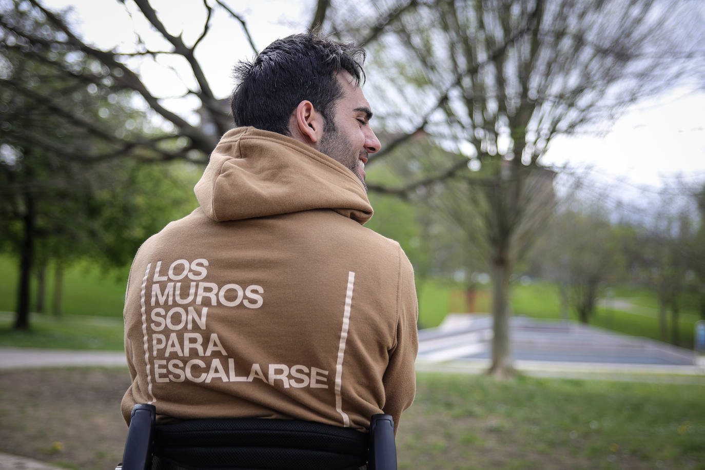 Fotos: La vida en silla de ruedas de Ander Arteagabeitia: su amor, sus aficiones, sus ilusiones...