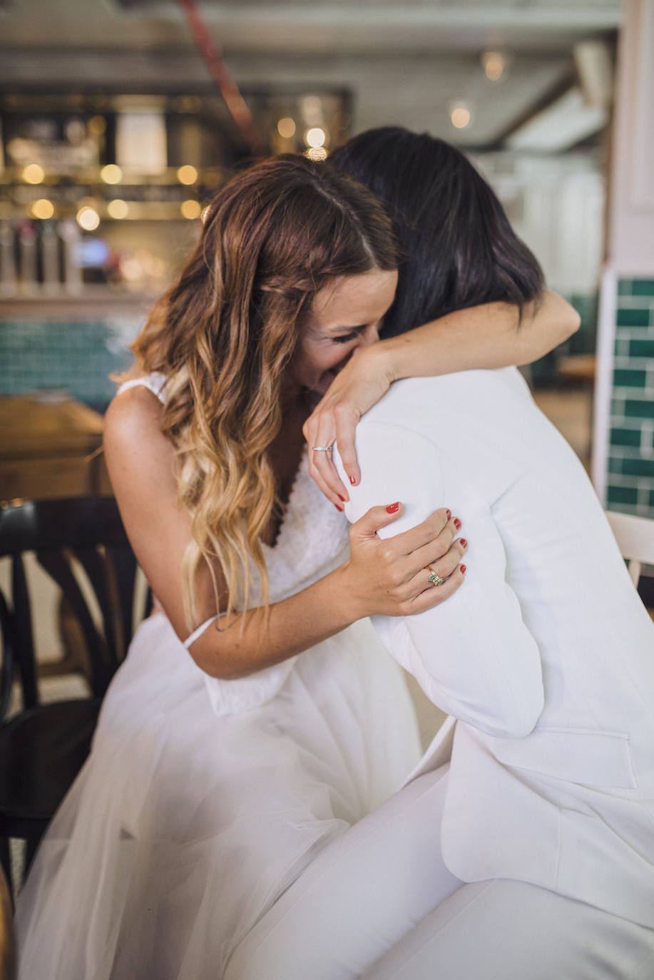 Fotos: La boda de Maider y Alba en el Mercado de La Ribera: dos novias auténticas