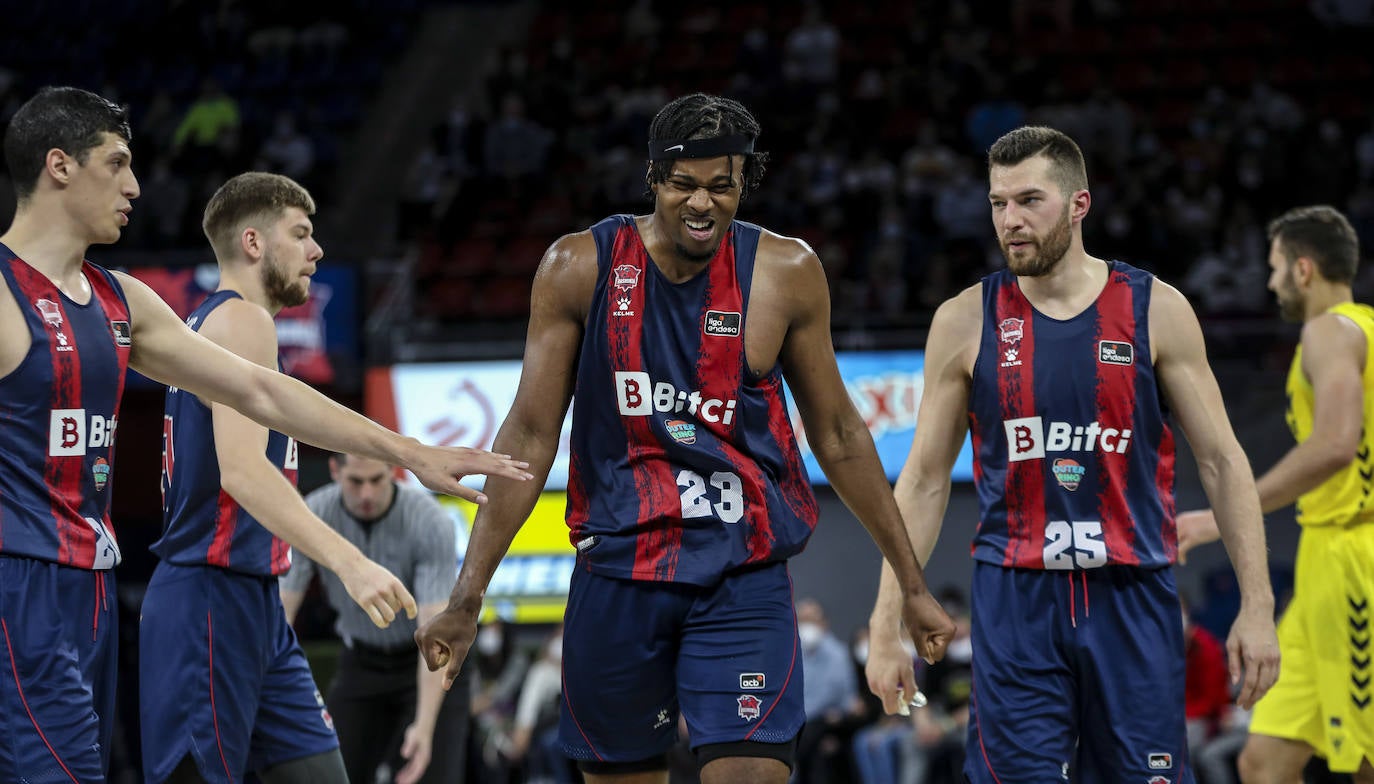 Fotos: Las mejores imágenes del Baskonia-UCAM Murcia