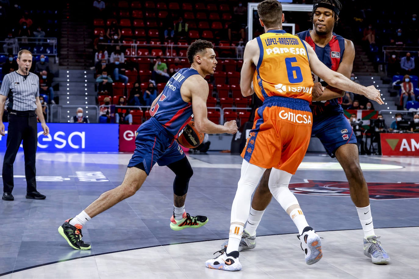 Fotos: Las mejores imágenes del Baskonia-Valencia