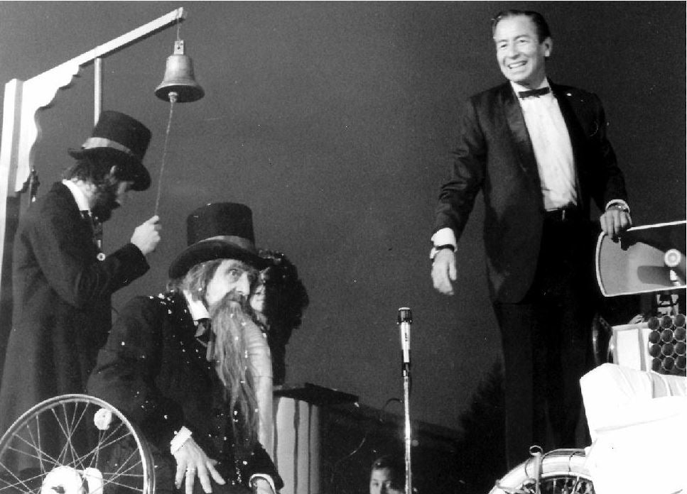 Los Tacañones junto a Kiko Legard.