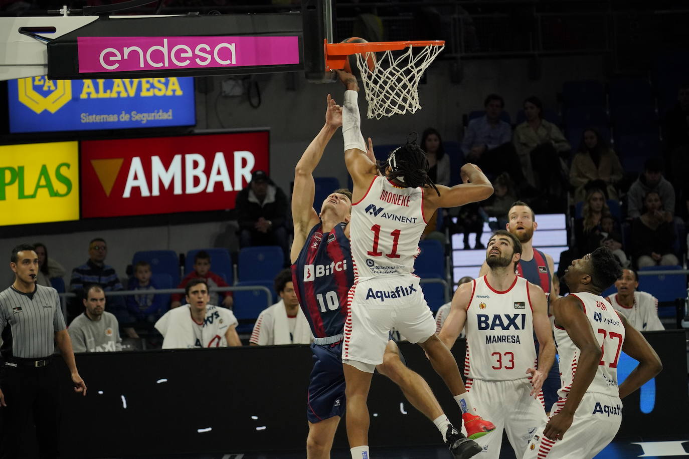 Fotos: Las mejores imágenes del Baskonia-Manresa