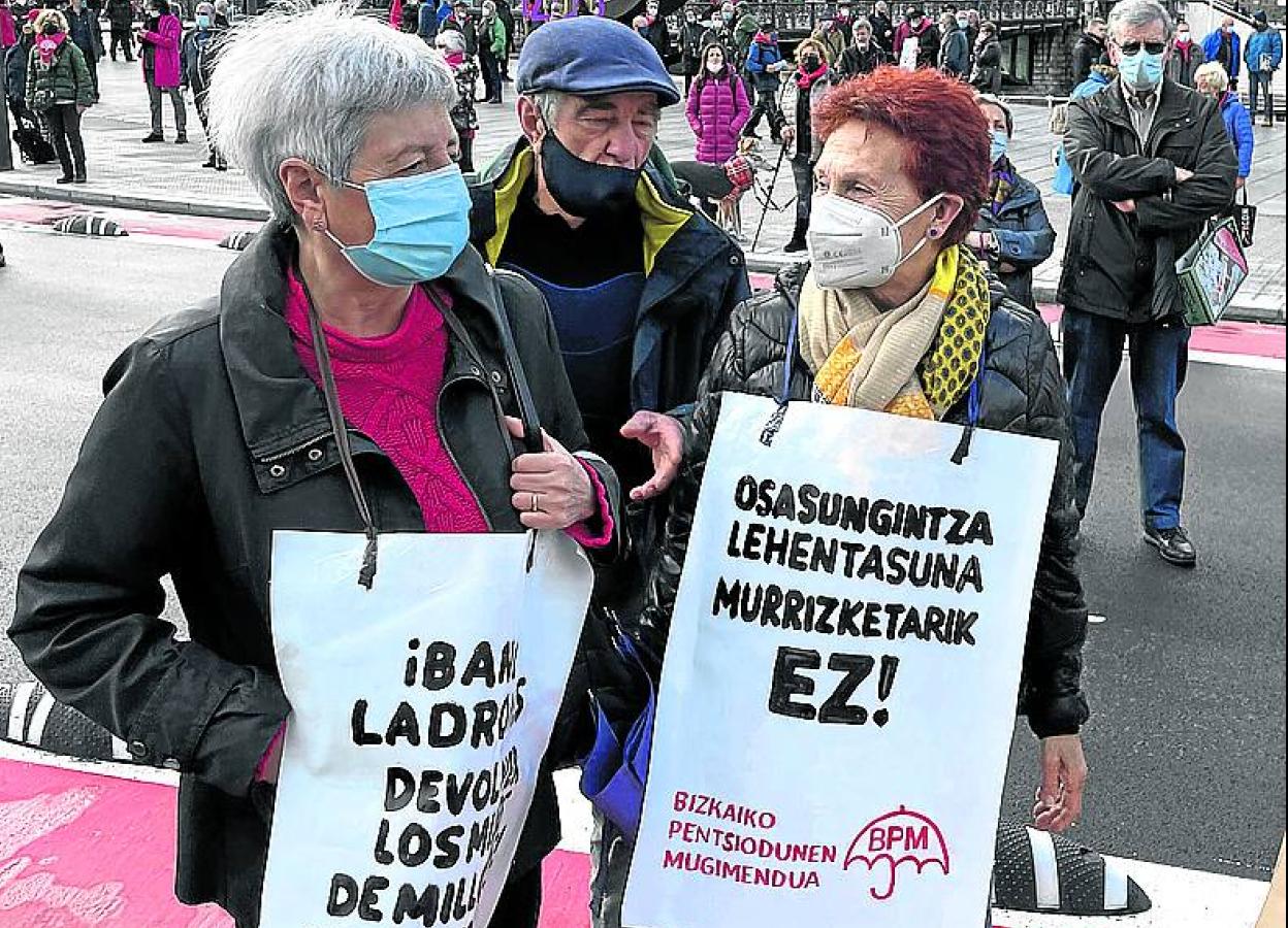 Concentración de pensionistas en Bilbao. 