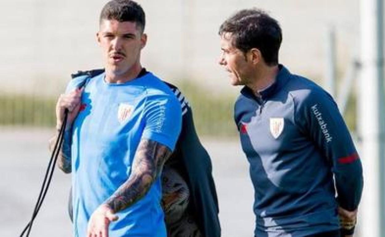 Athletic: Marcelino sobre Capa: «Hay jugadores que entrenan mejor y que me ofrecen más garantías»