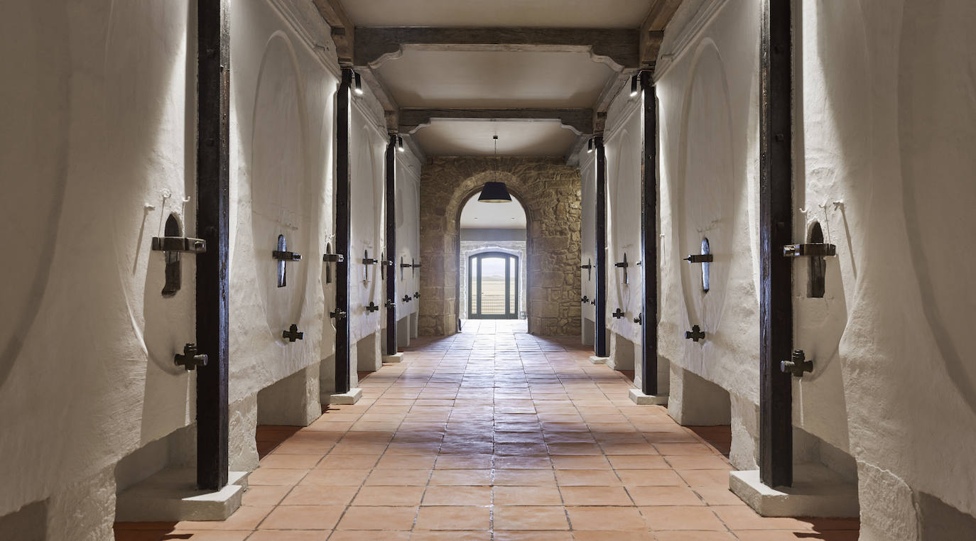 Fotos: Laguardia abre un hotel de &#039;superlujo&#039; en la antigua bodega Cosme Palacio a 5.000 euros la noche